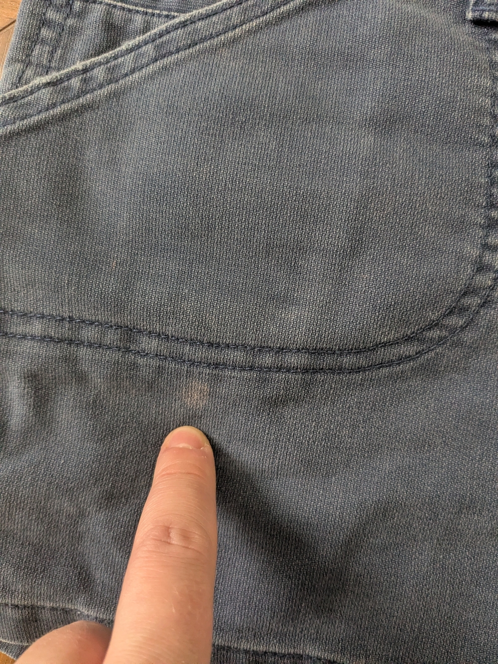 Abercrombie & Fitch Slate Blue Casual Jean Shorts with Pink Trim - Picture 6 of 7